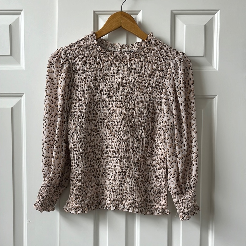 Oversized sleeves Leopard Print Smocked Blouse